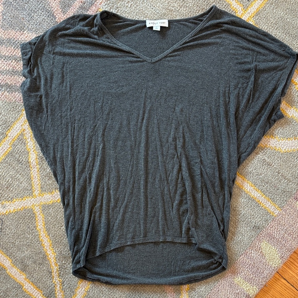 Amour Vert Charcoal V-Neck Tee